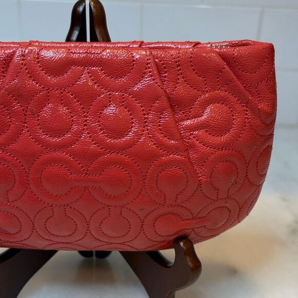 Coach Wristlet Bag Purse Leather Signature OpArt Logo Quilted Clutch Mini Bag - Picture 3 of 16